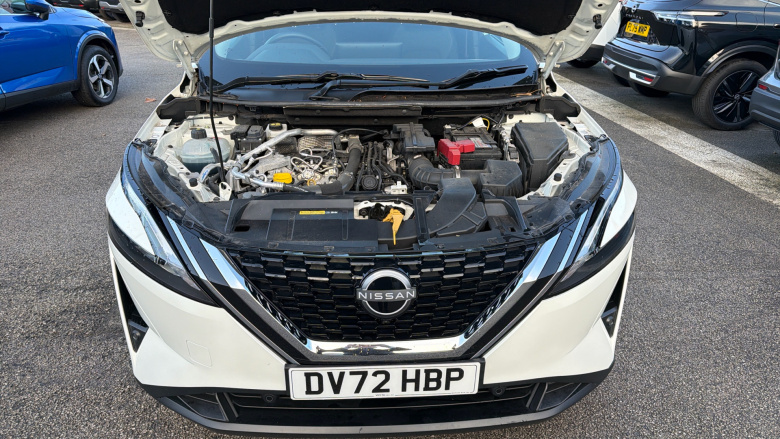 Nissan Qashqai 1.3 DiG-T MH 158 N-Connecta 5dr Xtronic Petrol Hatchback